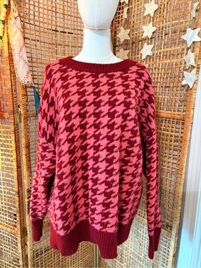 Ava & Viv Pink and Maroon Houndstooth Crewneck Sweater